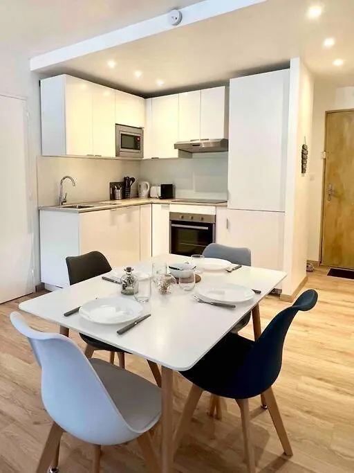 Appartement Le Genevois - Parking Gratuit à Annemasse 0*,  France